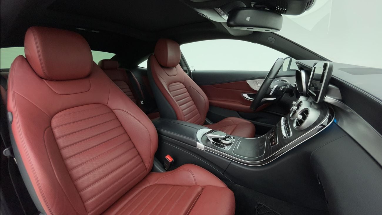 مرسيدس بنز C 200 كوبيه AMG PACK 2 | بدون دفعة مقدمة | اختبار قيادة مجاني للمنزل