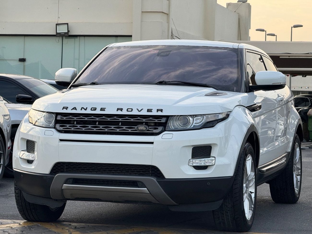 لاند روفر رانج روفر إيفوك HSE 2.0L Convertible