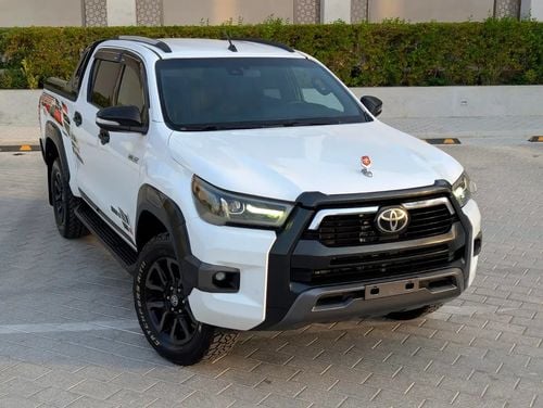 Toyota Hilux ADVENTURE