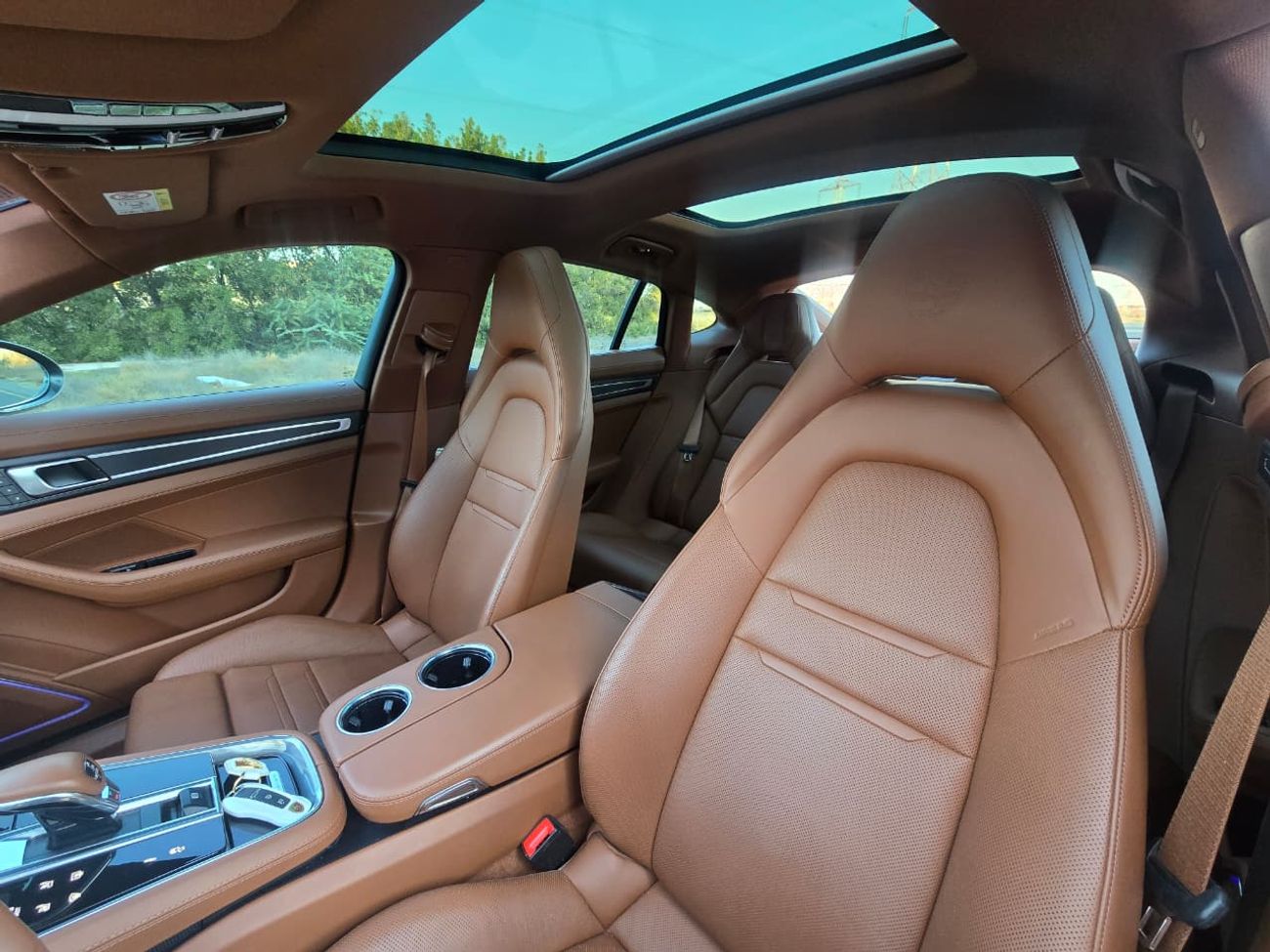 Porsche Panamera 4 PORSCHE PANAMERA 2022 KOREAN // PLATINUM EDITION // ORGINAL PAINT // LOW MILGE // PERFECT CONDITIO