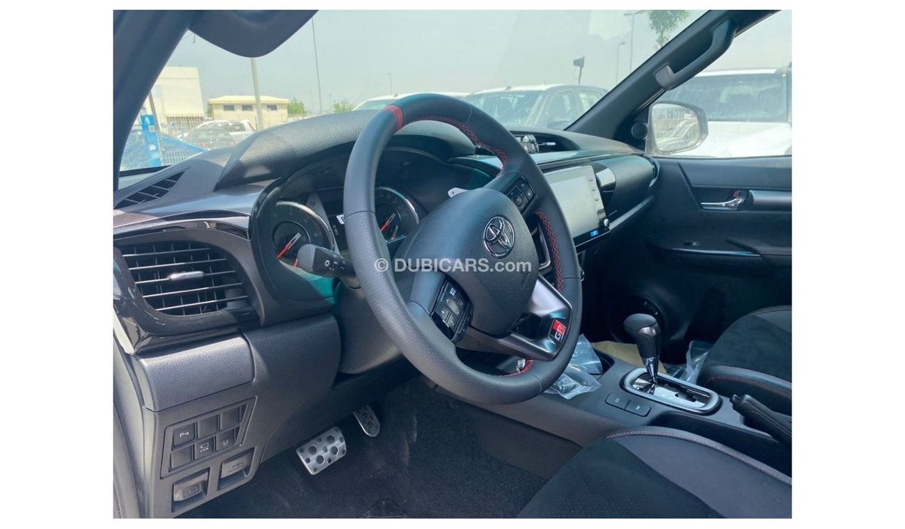 Toyota Hilux TOYOTA HILUX 2.8 GRS WHITE 2023 * EXPORT ONLY *