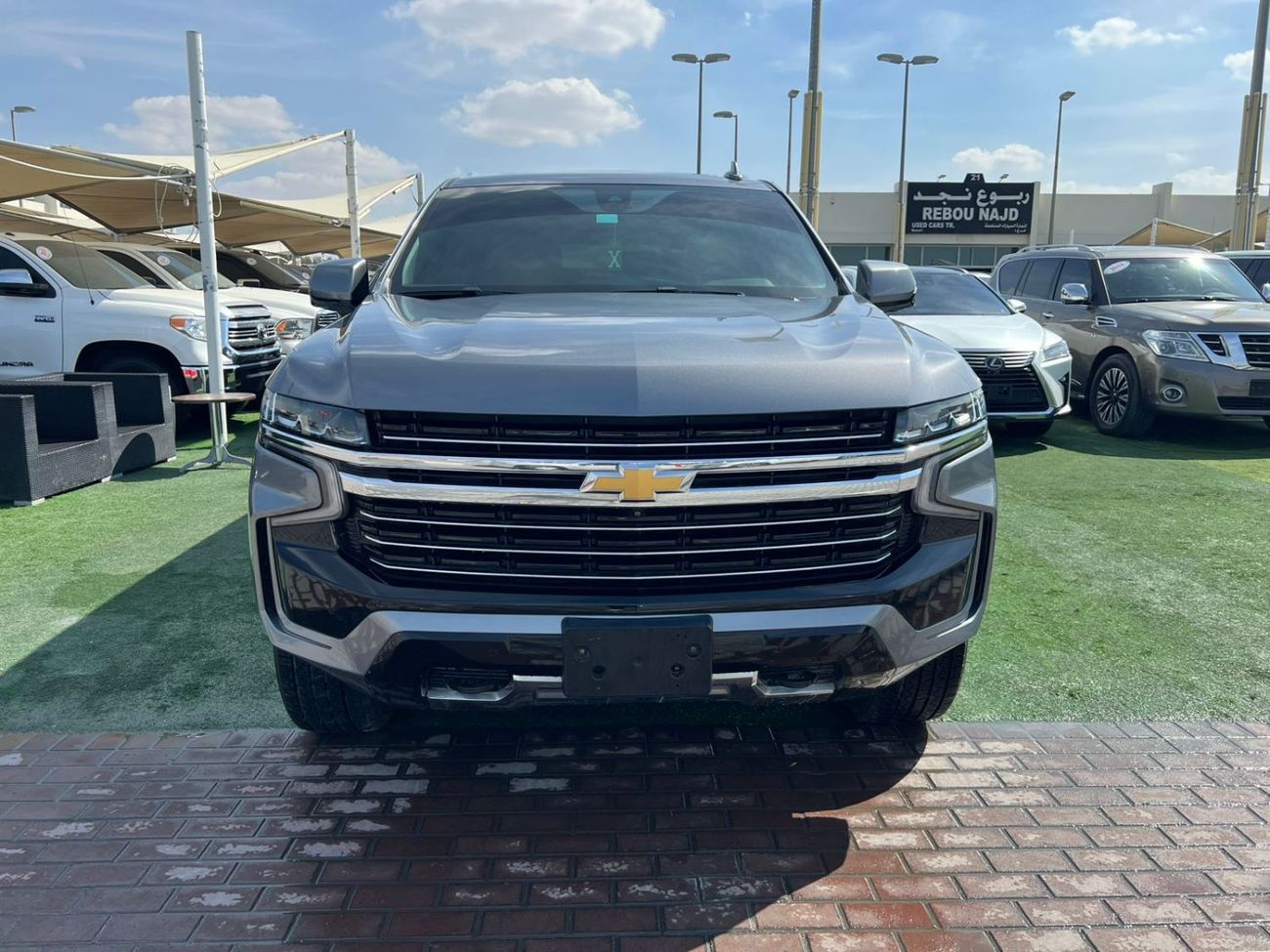 Chevrolet Suburban CHEVROLET SUBURBAN 2021 LT 5.3L RWD / V8