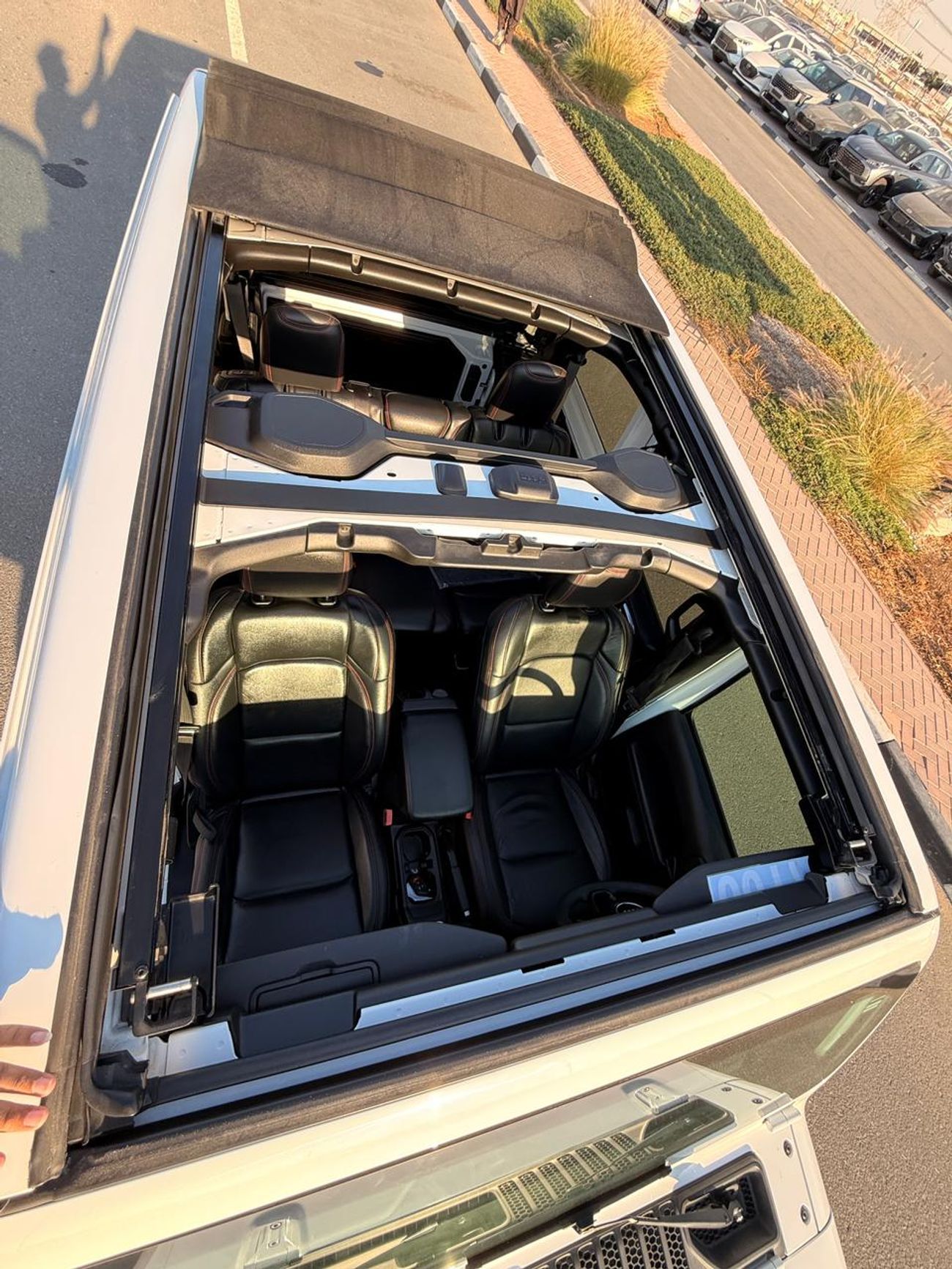 Jeep Wrangler Sport S 3.6L A/T