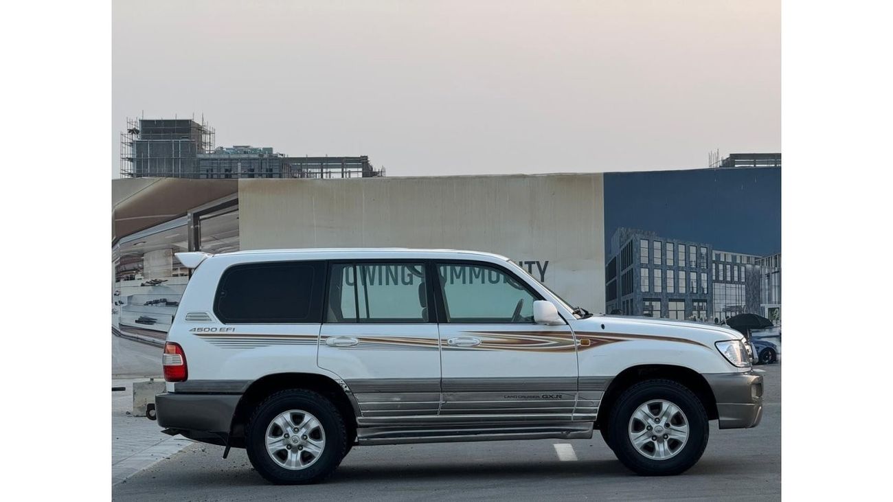 تويوتا لاند كروزر