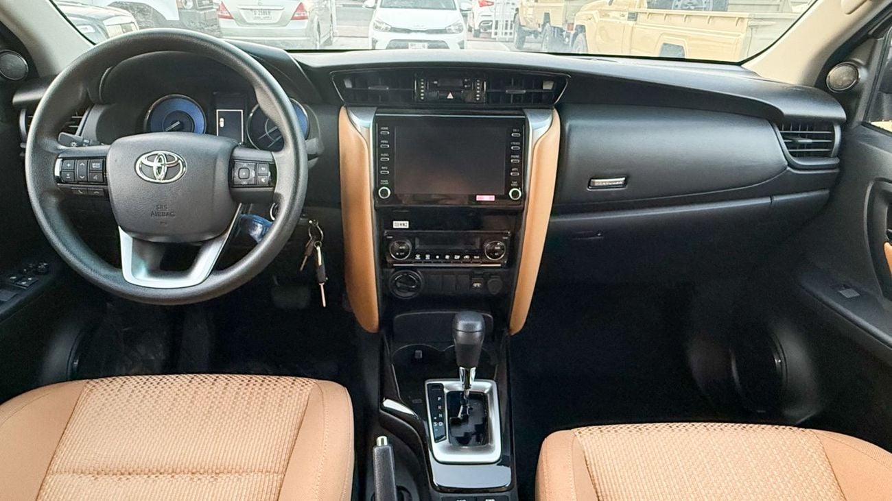 Toyota Fortuner Toyota Fortuner SR5 - 2.7L 4WD - Full Option - 2025