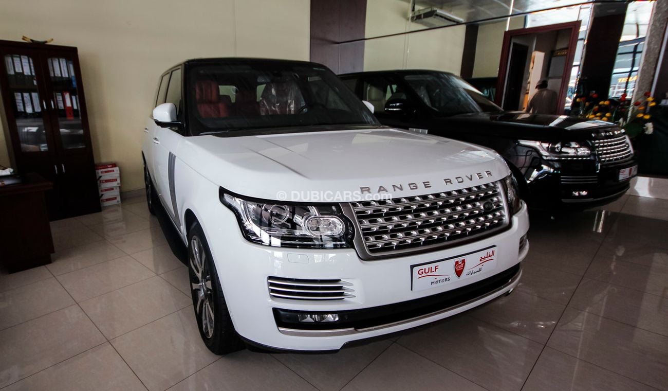 Used Land Rover Range Rover 2015 for sale in Dubai - 23183