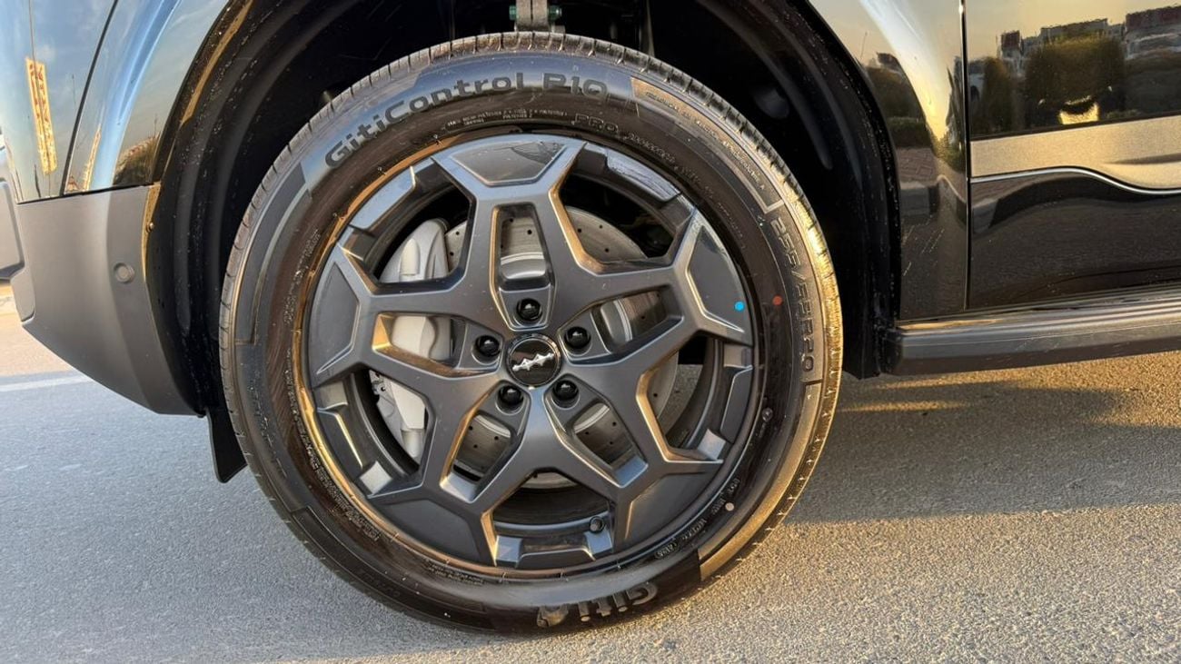 بي واي دي ليوبارد تيتانيوم 7