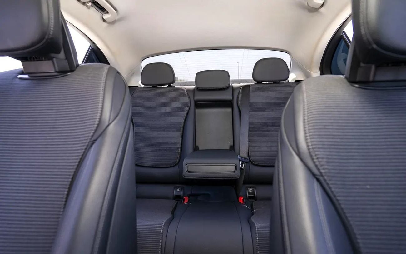 Mercedes-Benz C 200 200