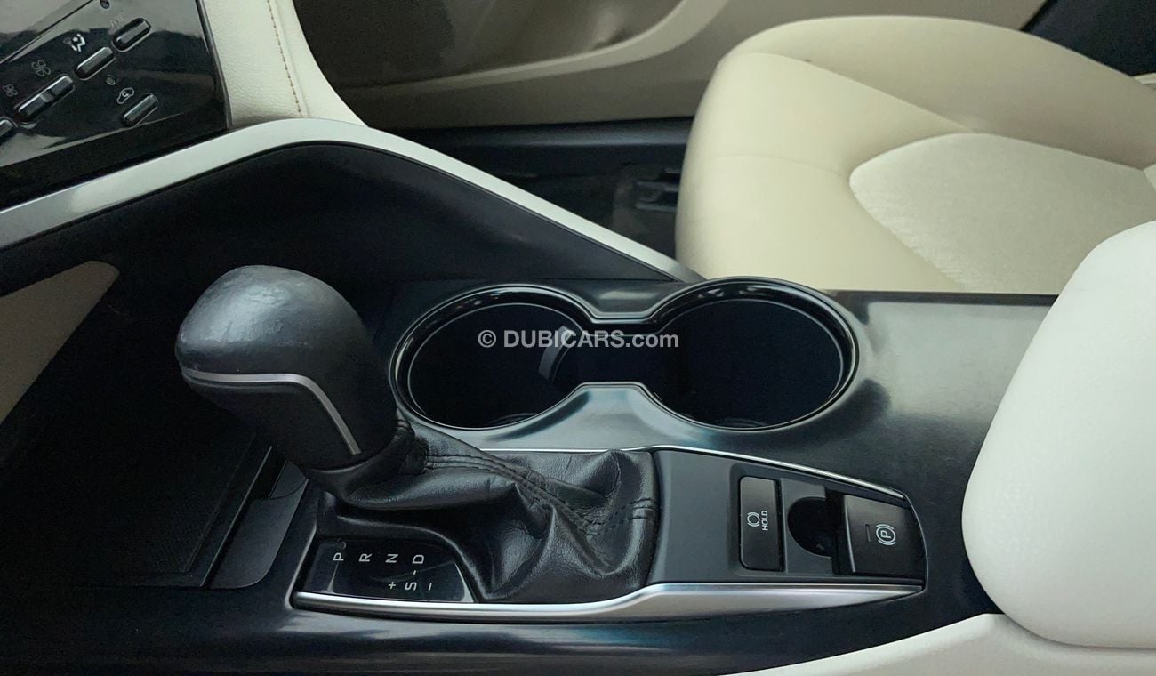 Toyota Camry GLE 2.5 | Zero Down Payment | Free Home Test Drive