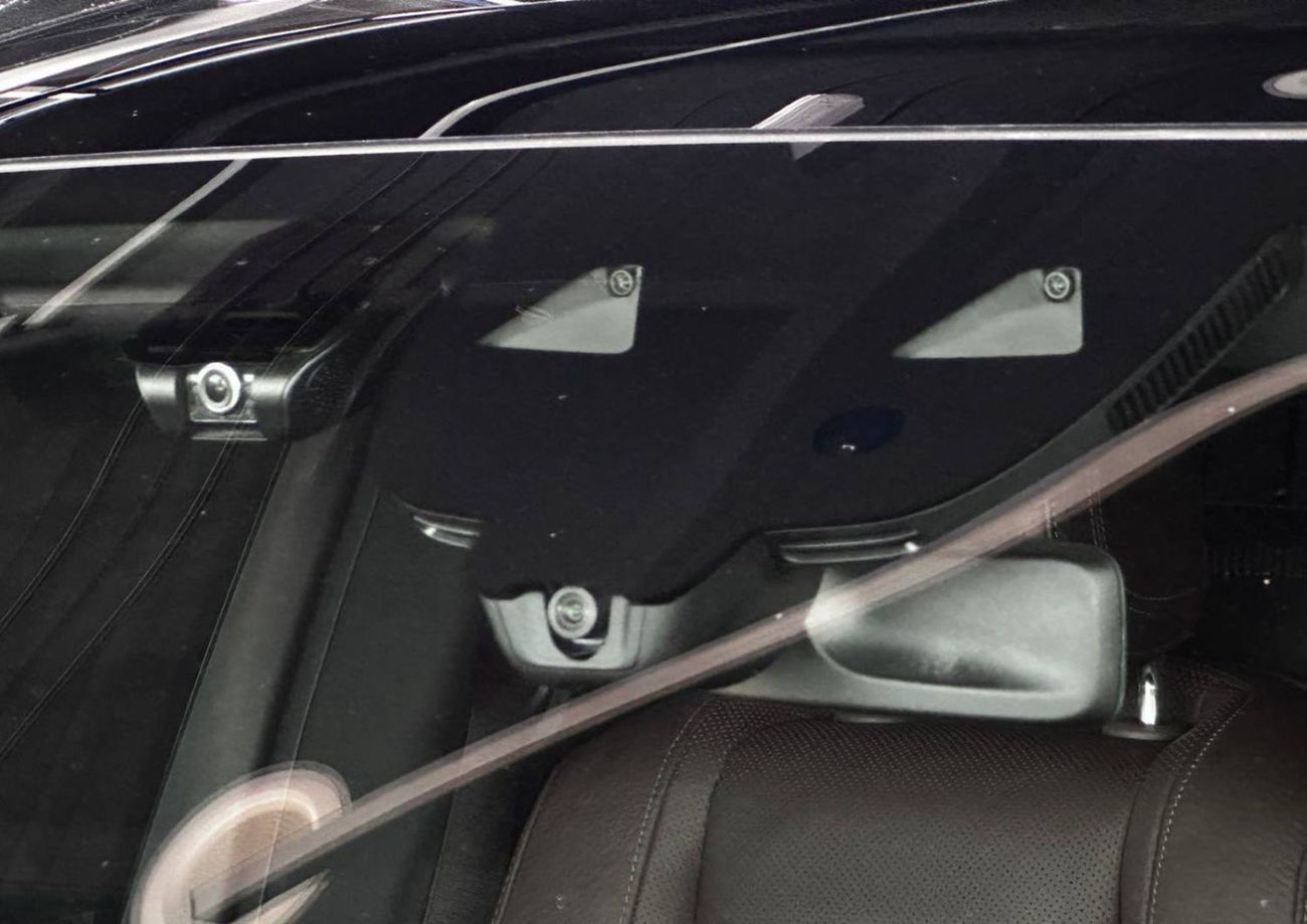 مرسيدس بنز GLS 580 Premium 4.0L (481 HP)