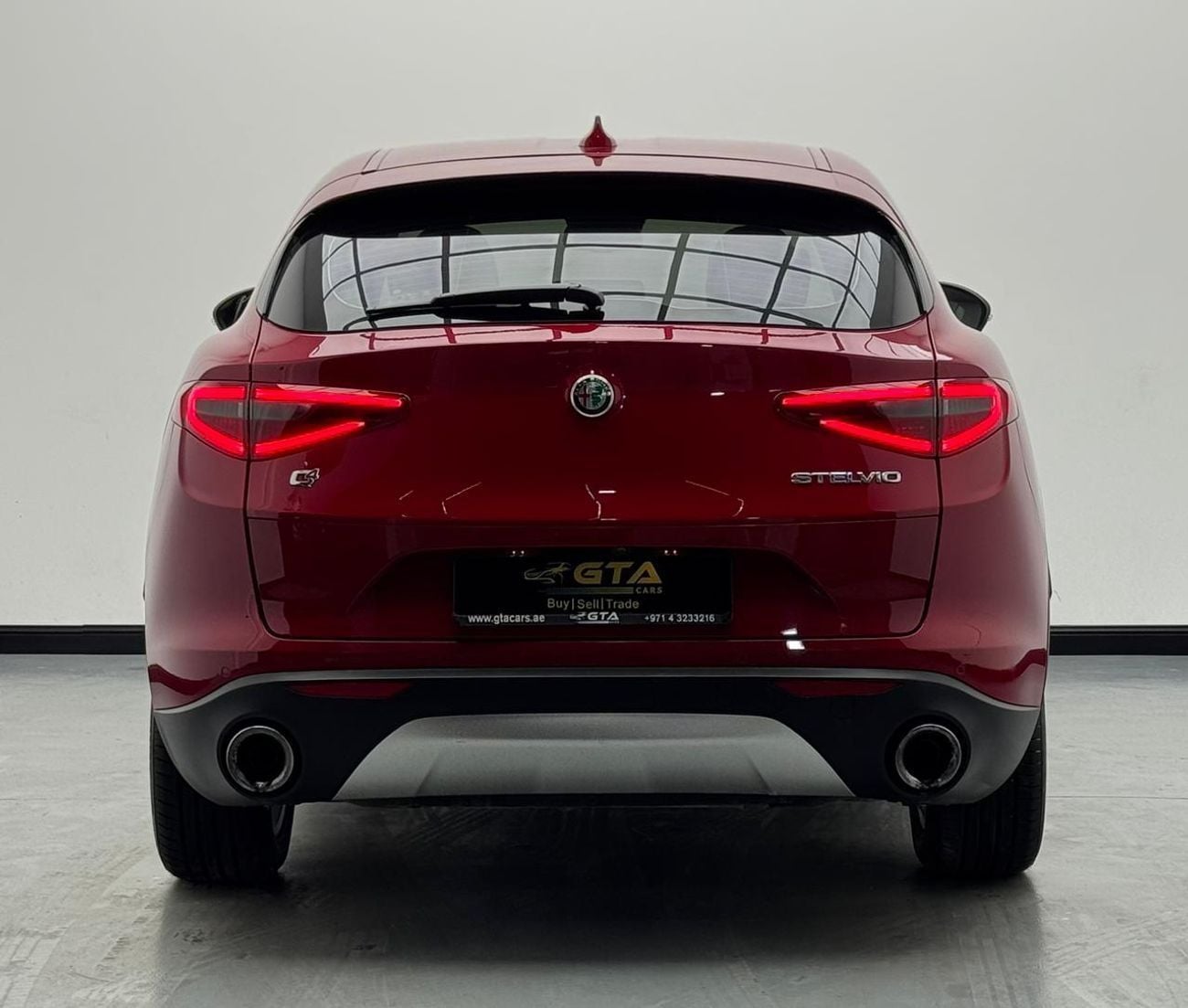 Alfa Romeo Stelvio Super 2.0L 2018 Alfa Romeo Stelvio Q4 Super, Service History, GCC
