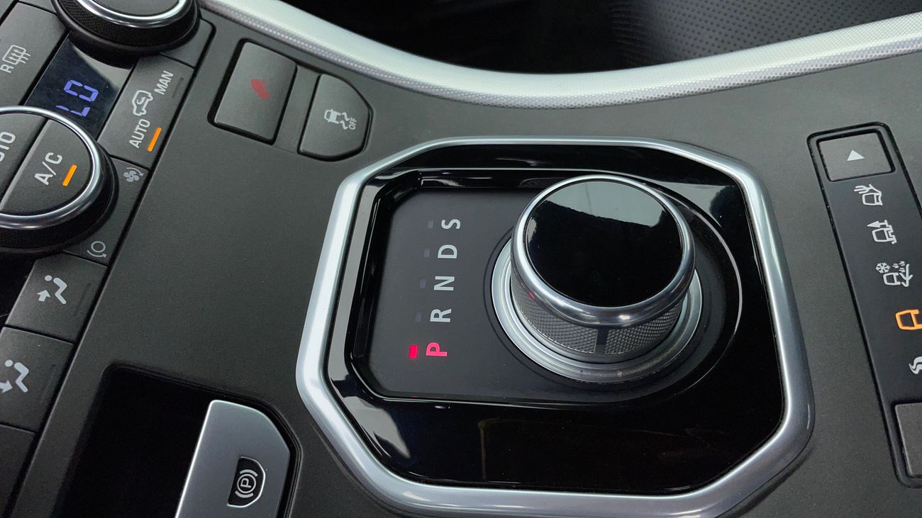 لاند روفر رانج روفر إيفوك DYNAMIC 2 | بدون دفعة مقدمة | اختبار القيادة في المنزل