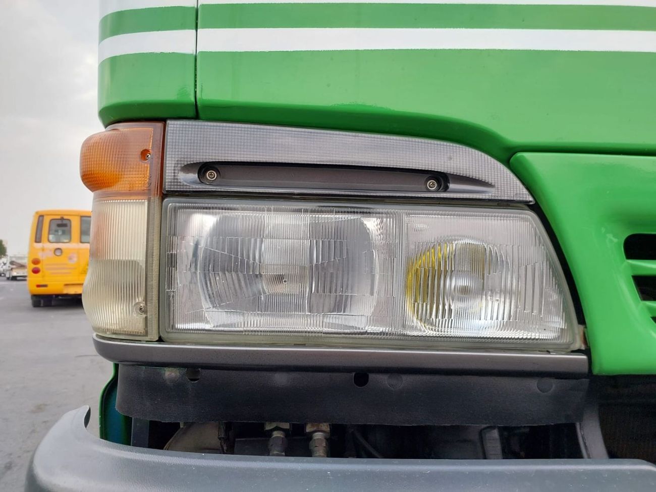 Isuzu Juston ISUZU JUSTON DUMPER TRUCK RHD 1997 MODEL 8.2 L DIESEL MANUAL(PM00333)