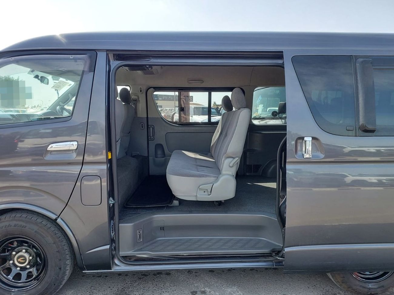 Toyota Hiace TOYOTA HIACE VAN RHD 2008 MODEL 2.7 L PETROL AUTOMATIC(PM00998)