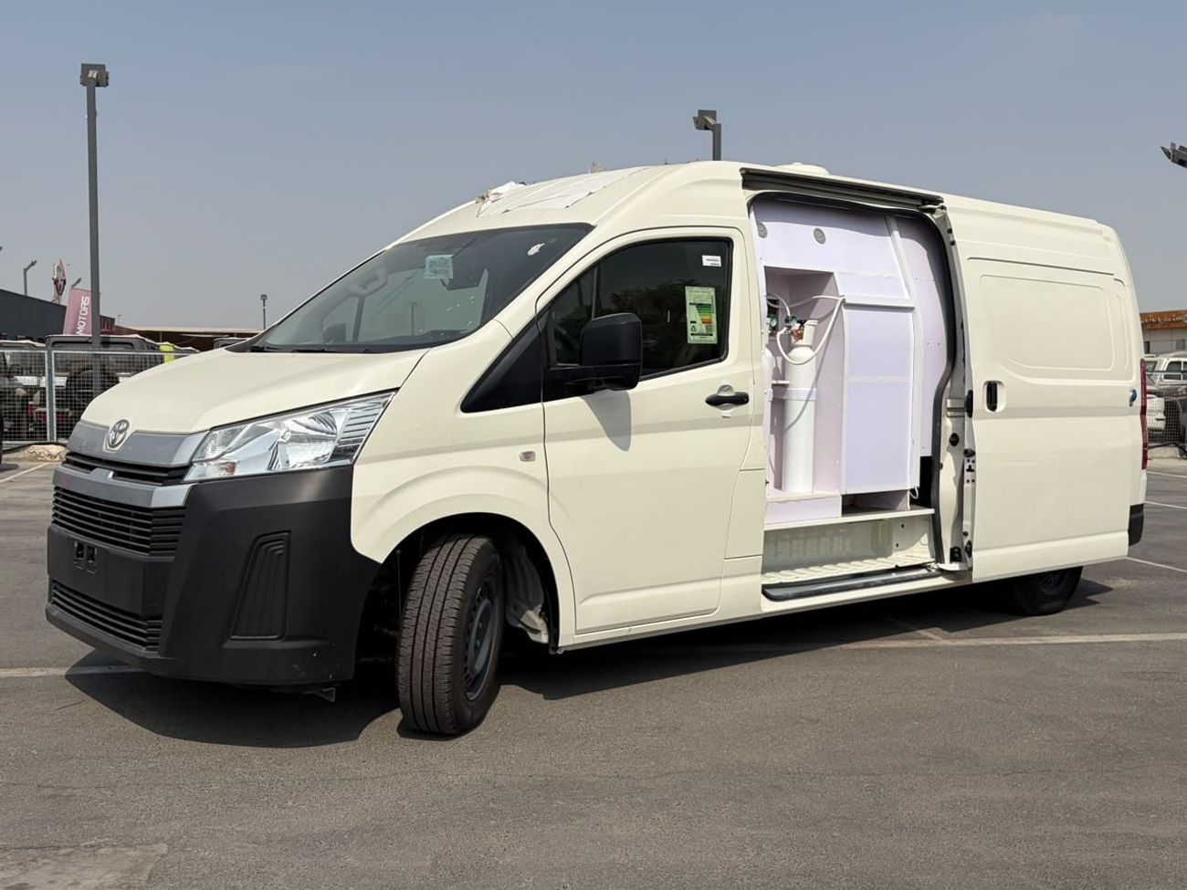 Toyota Hiace HIGHROOF | 3.5L V6 PETRO  M/T  | EMERGENCY MEDICAL AMBULANCE | MY2026