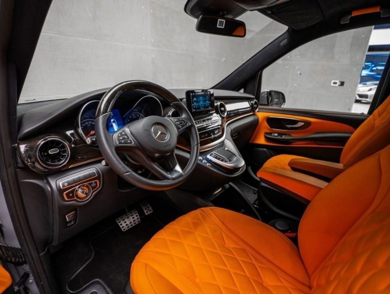 مرسيدس بنز فيتو 2022 | VIP Brabus V-250 | GCC Specs | Brand New | Full Options