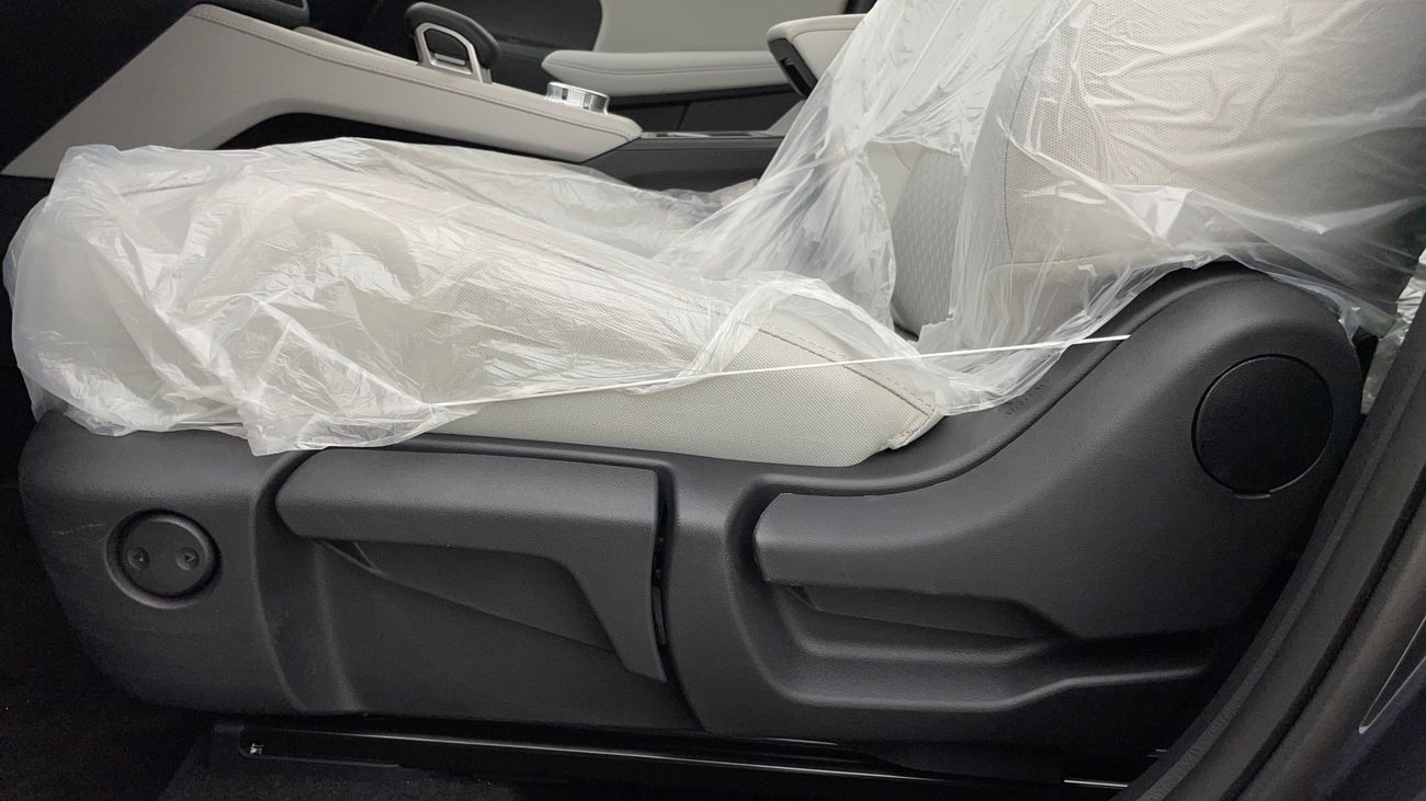 Mitsubishi Outlander MIDLINE WITH SUNROOF 2.5 | Zero Down Payment | Home Test Drive