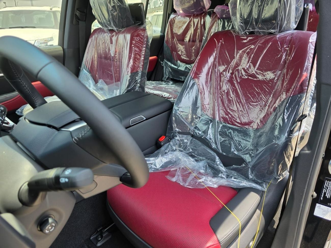 تويوتا لاند كروزر 3.5L HYBRID VXR 7 Seater Full Option