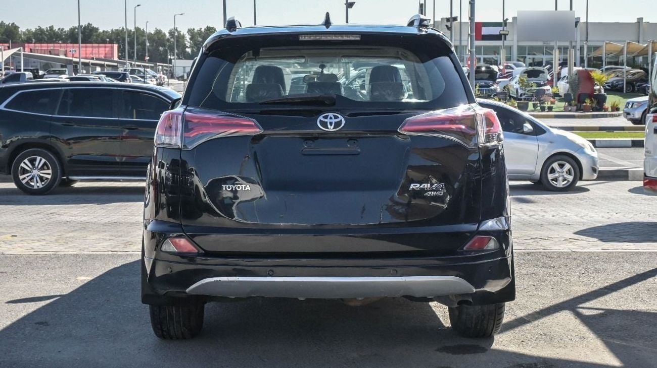 تويوتا راف ٤ GX 2.5L FWD