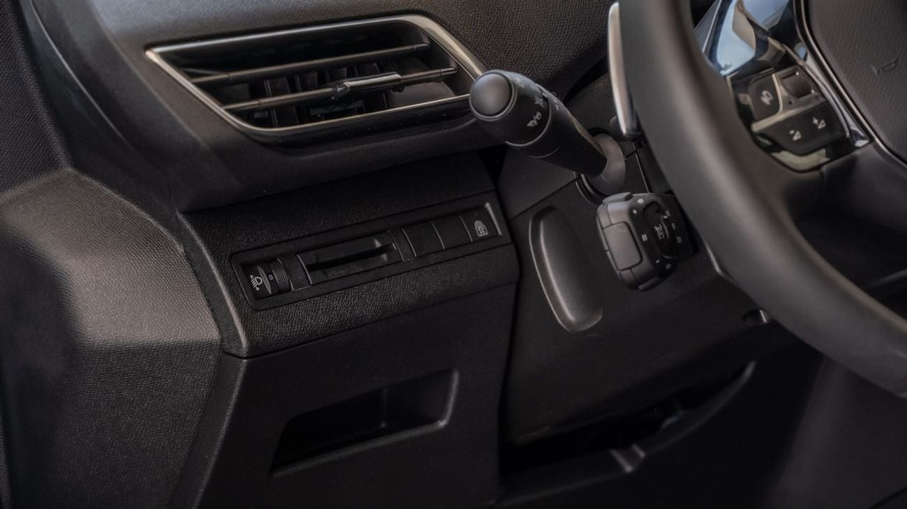 Peugeot 3008 PEUGEOT 3008 ACTIVE 1.6T -2025YM