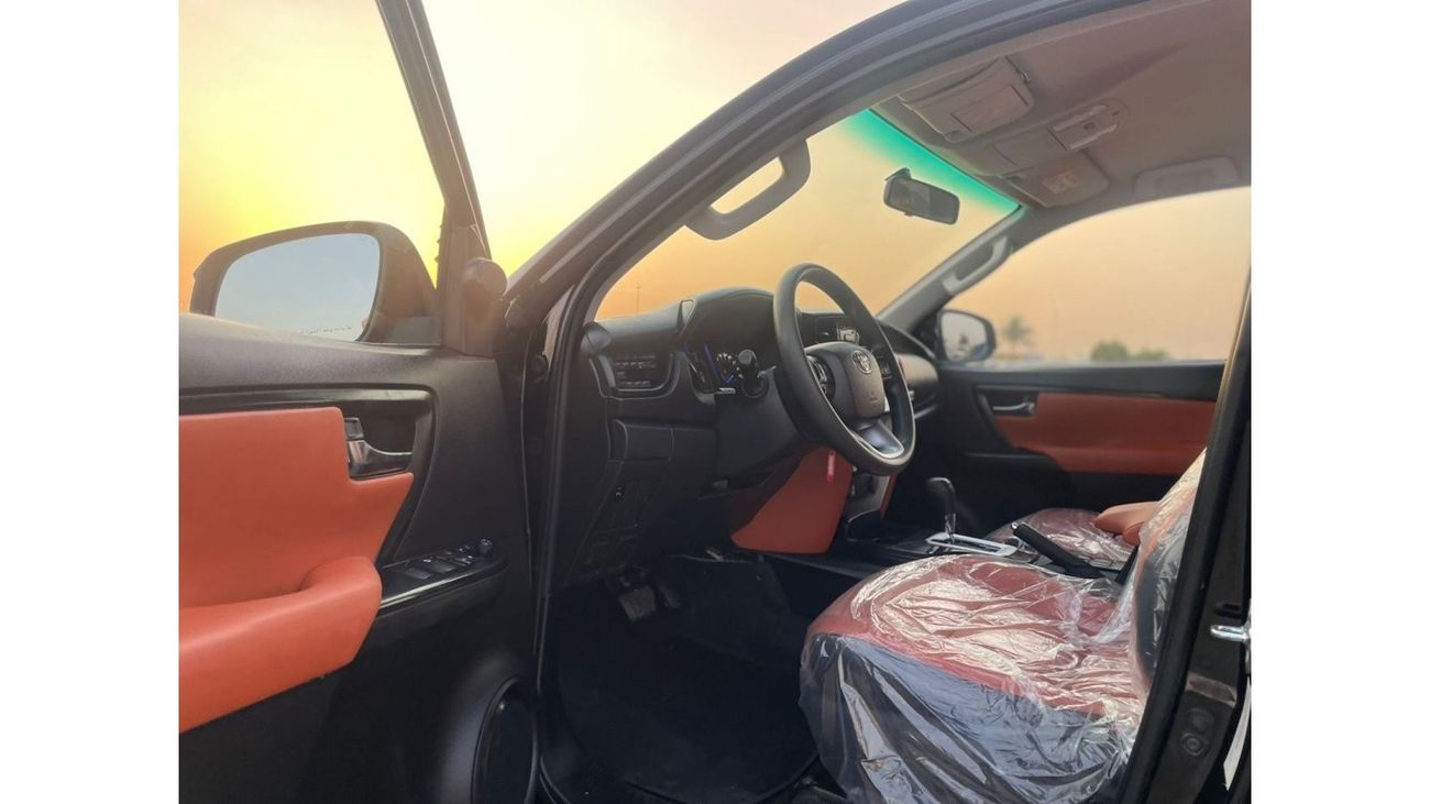 Toyota Fortuner 2019 Toyota Fortuner EXR+ 2.7L V4 - 4x4 AWD - Rear CAM & Sensor - No accident -