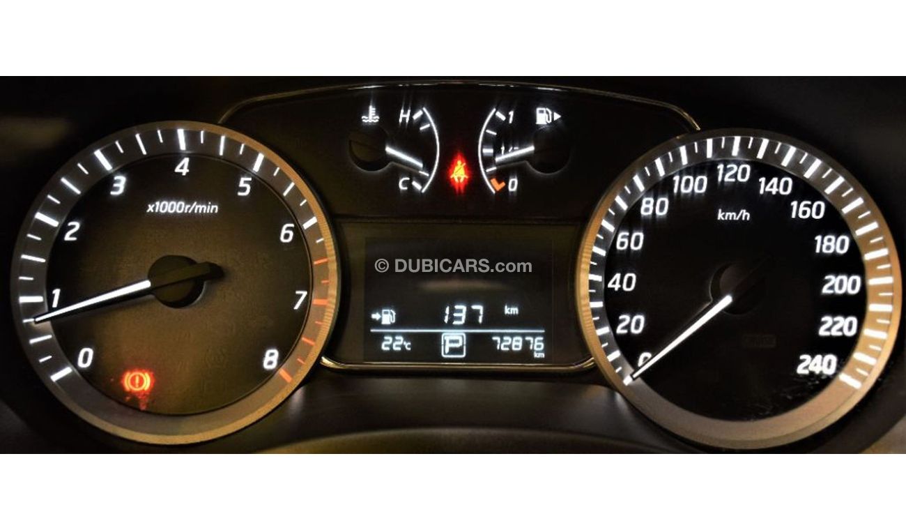 نيسان تيدا Nissan Tiida 2014 Model!! in Silver Color! GCC Specs