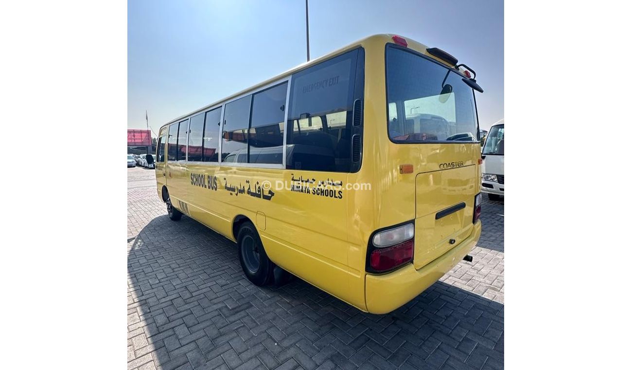 تويوتا كوستر