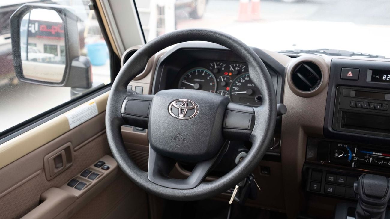 Toyota Land Cruiser Pick Up TOYOTA LC PICKUP DOUBLE CABIN 4.0L V6 AUTOMATIC TRANMISSION MODEL 2025 WINCH-DIFFLOCK