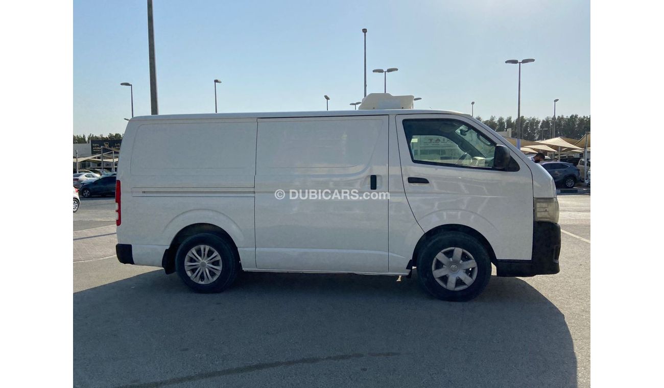 Toyota Hiace Toyota hiace 2013 chelr g cc good condition