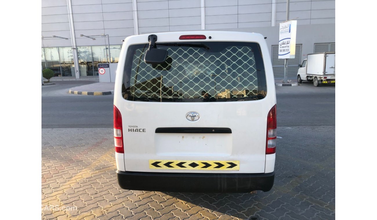 Toyota Hiace GCC VAN