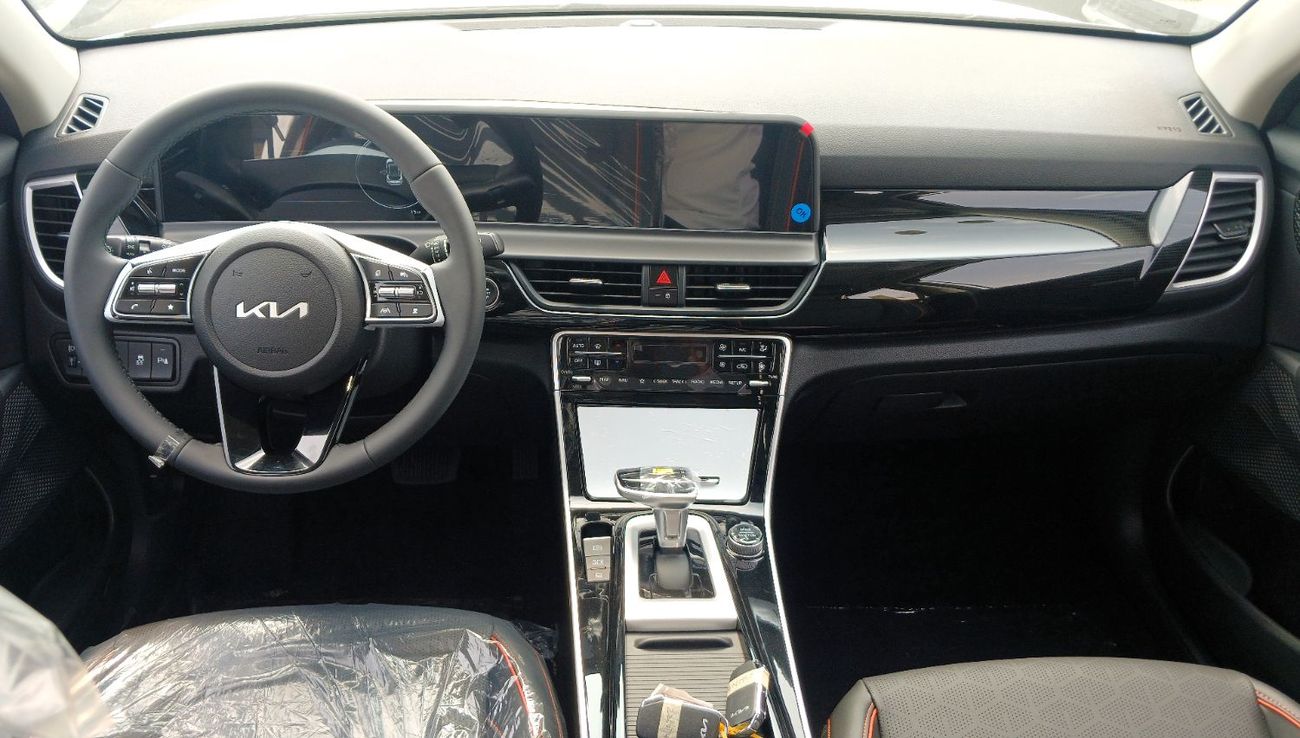 كيا سيلتوس Kia Seltos 1.5L Petrol Premium 2025YM