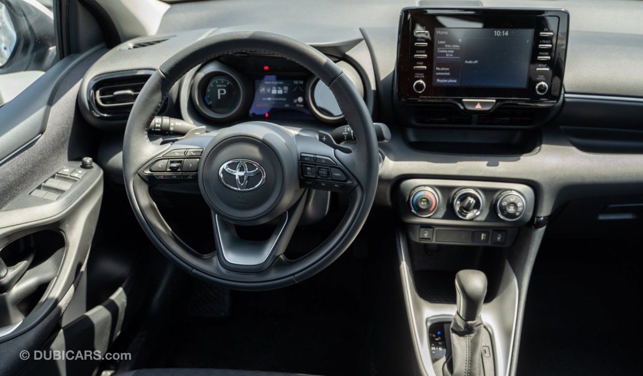 Toyota Yaris HATCHBAC 2022 model 1.5L