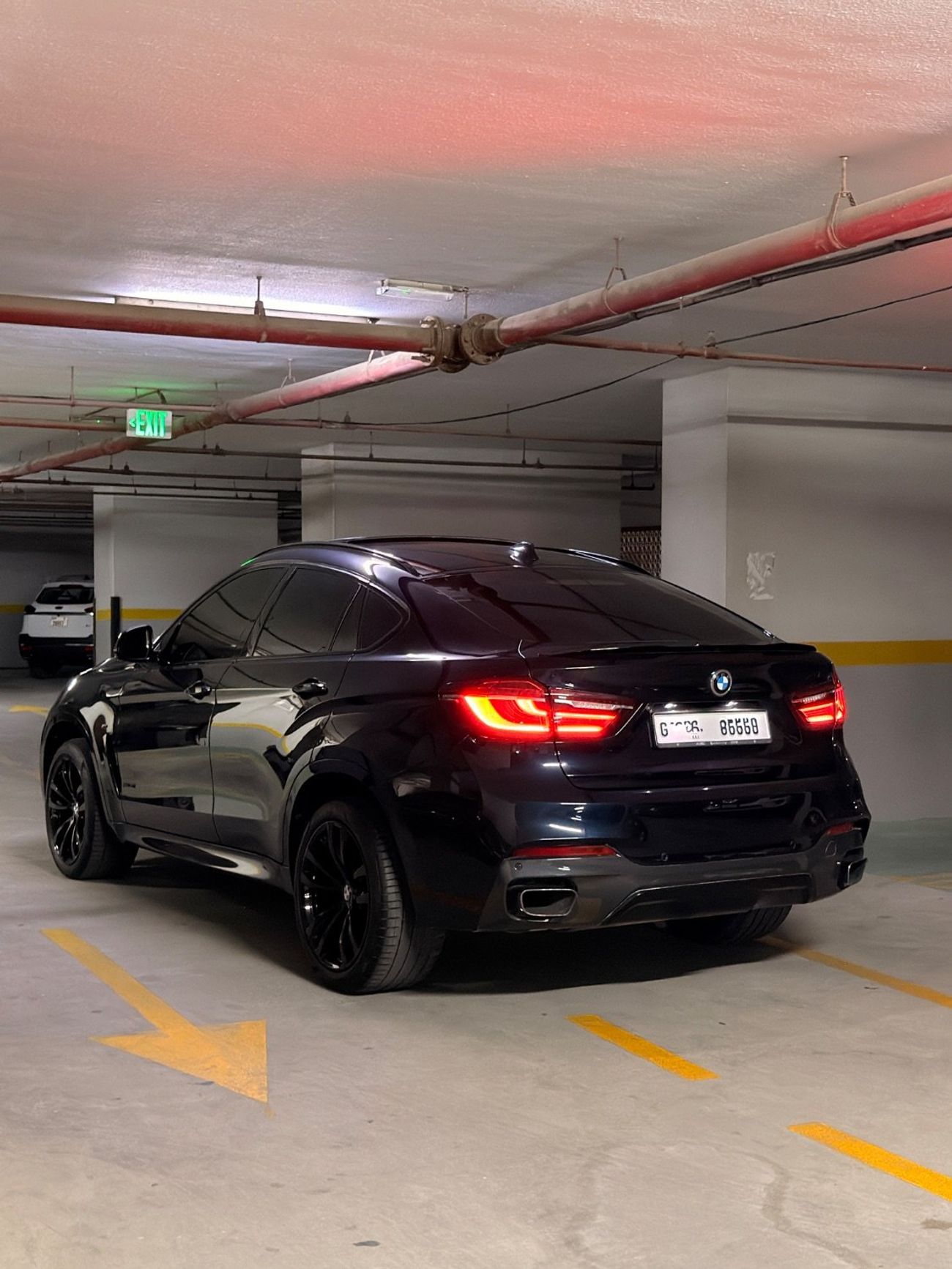 بي أم دبليو X6 50i M Sport Dynamic Plus 4.4L