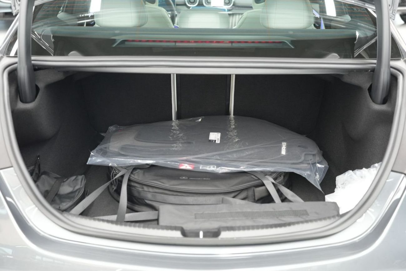 مرسيدس بنز C 200 Mercedes-Benz C 200 | 2026 GCC 0km | Agency Warranty | AMG Package