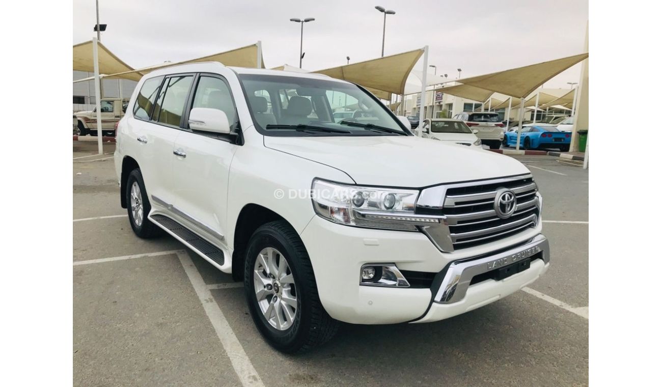 Toyota Land Cruiser GXRV6