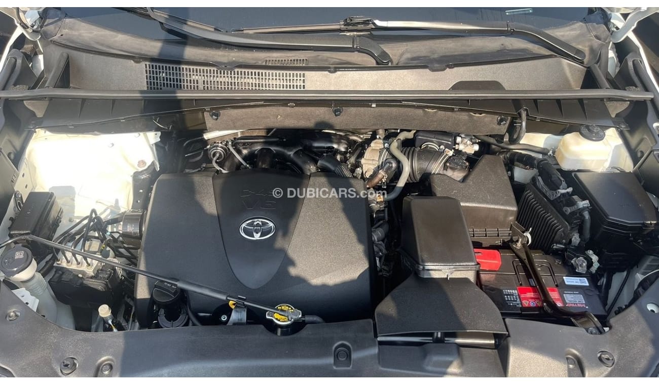 تويوتا هايلاندر 2017 TOYOTA HIGHLANDER  full options XLE 4x4 IMPORTED FROM USA VERY CLEAN CAR INSIDE AND OUT SIDE FO