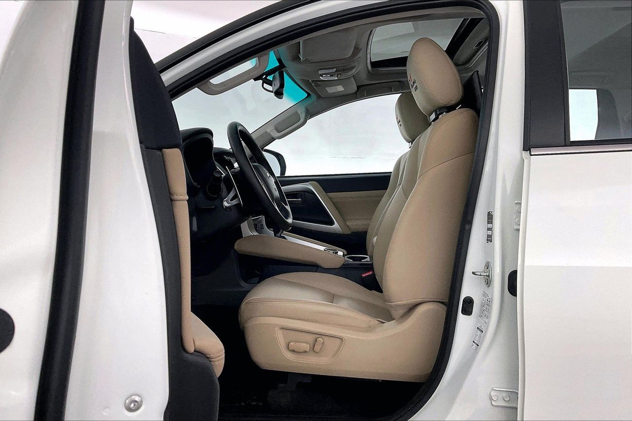 ميتسوبيشي مونتيرو سبورت Prime Edition | Carnival Sale • UP TO AED 20,000 OFF | شامل الضمان | 0 ﺪﻔﻋﺓ ﺃﻮﻟﻯ