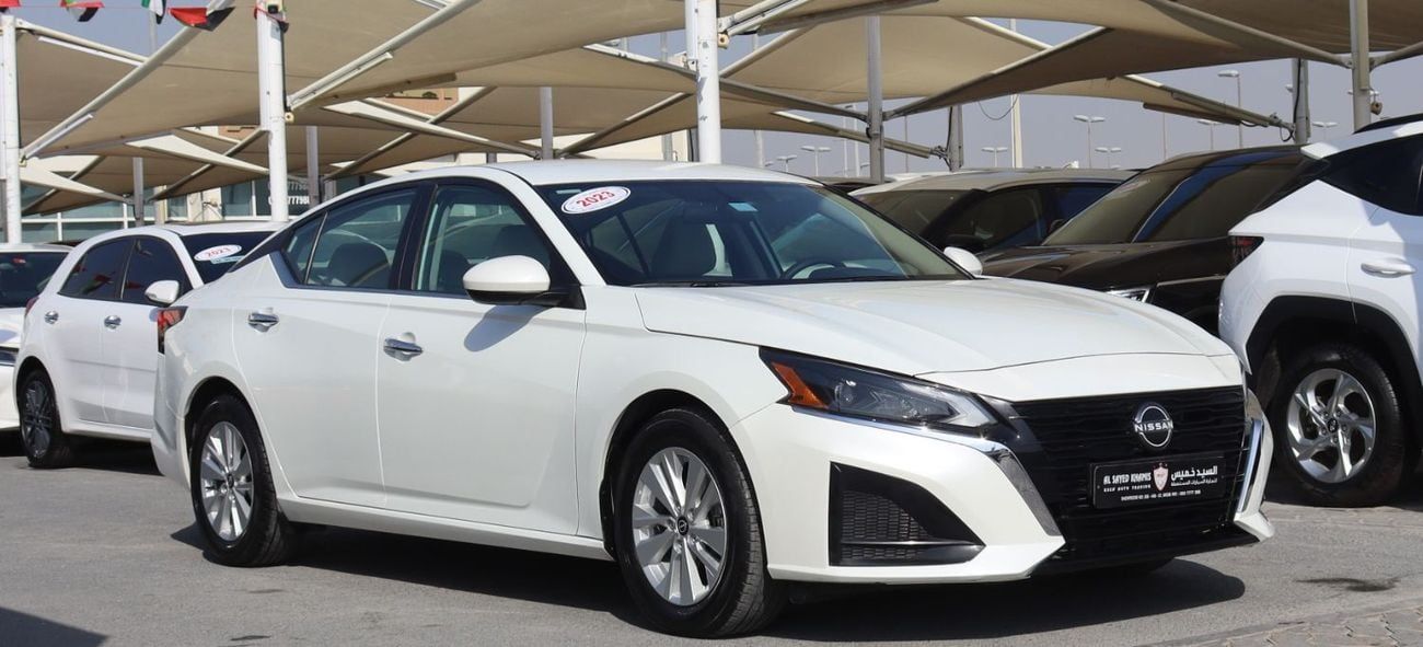 نيسان ألتيما نيسان ألتيما - 2023 - خليجى - بدون حواداث -2.5L - ممشى قليل - بحاله ممتازه