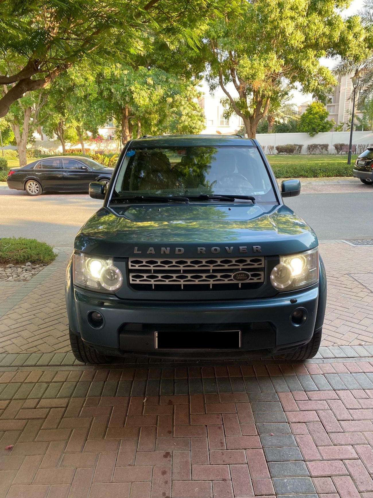 Land Rover Discovery HSE (v8)