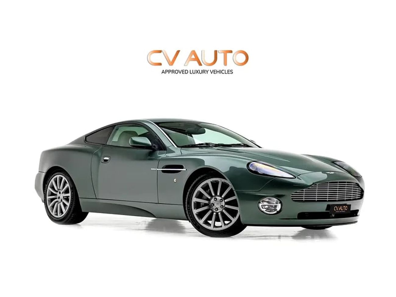 أستون مارتن فانكويش