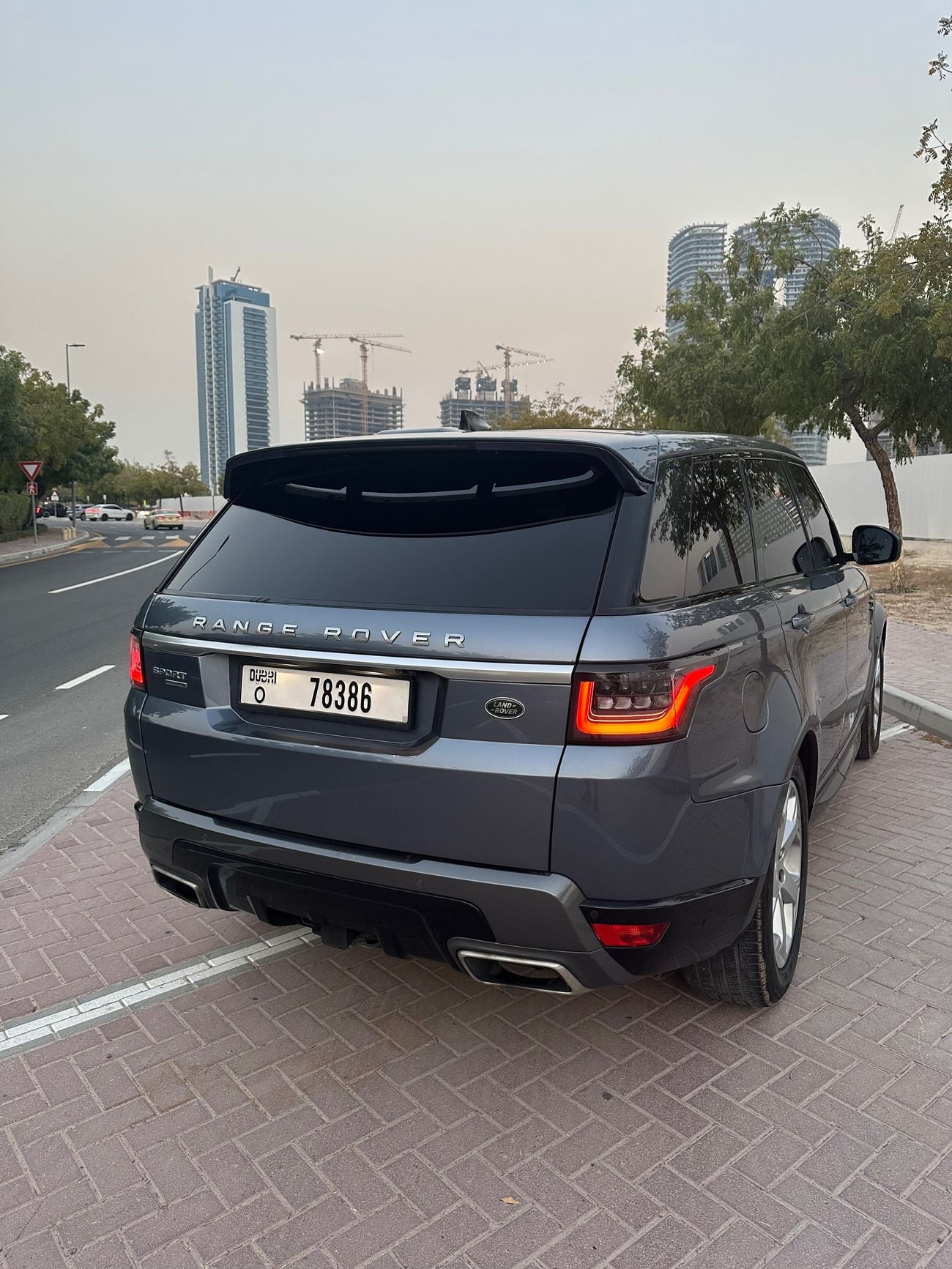Land Rover Range Rover Sport HSE