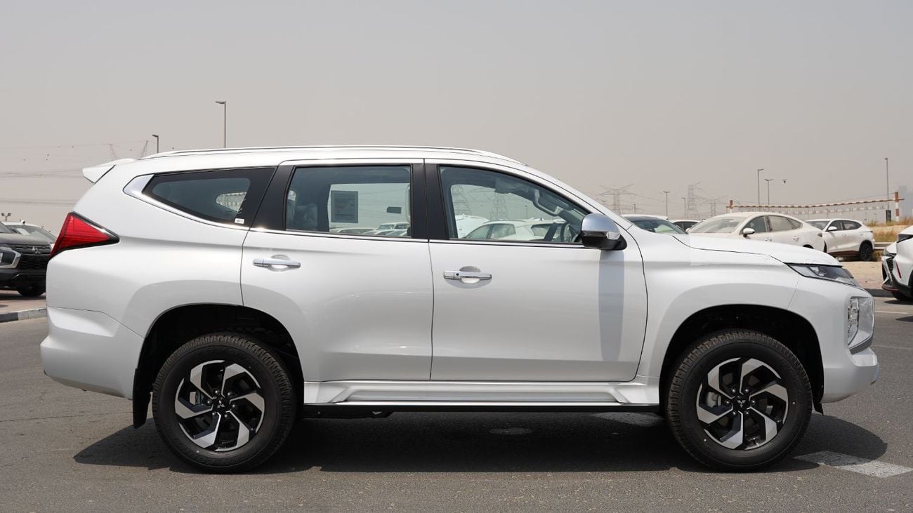 Mitsubishi Montero Sport GLS Brand New – 3.0L Petrol 4WD Automatic – H59 – GCC 2026 – Export Only
