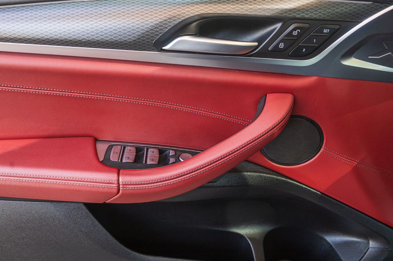 بي أم دبليو X4 xDrive 30i M Sport 2.0L