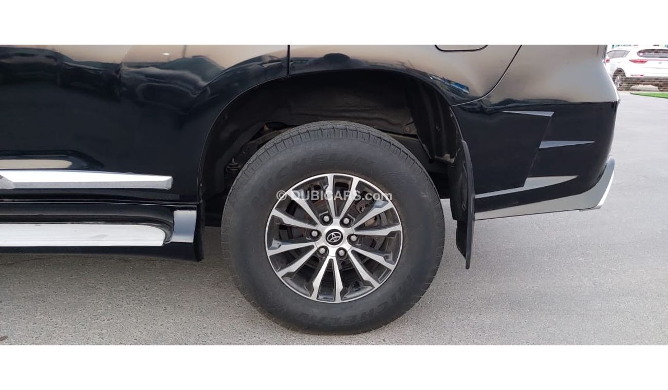 تويوتا برادو 2014 Face-Lifted 2.7CC Petrol {Right Hand Drive}, Rear Entertainment & Leather Seats, Premium Condit