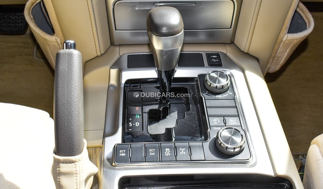 Used Toyota Land Cruiser VX.R 2021 for sale in Dubai - 709443
