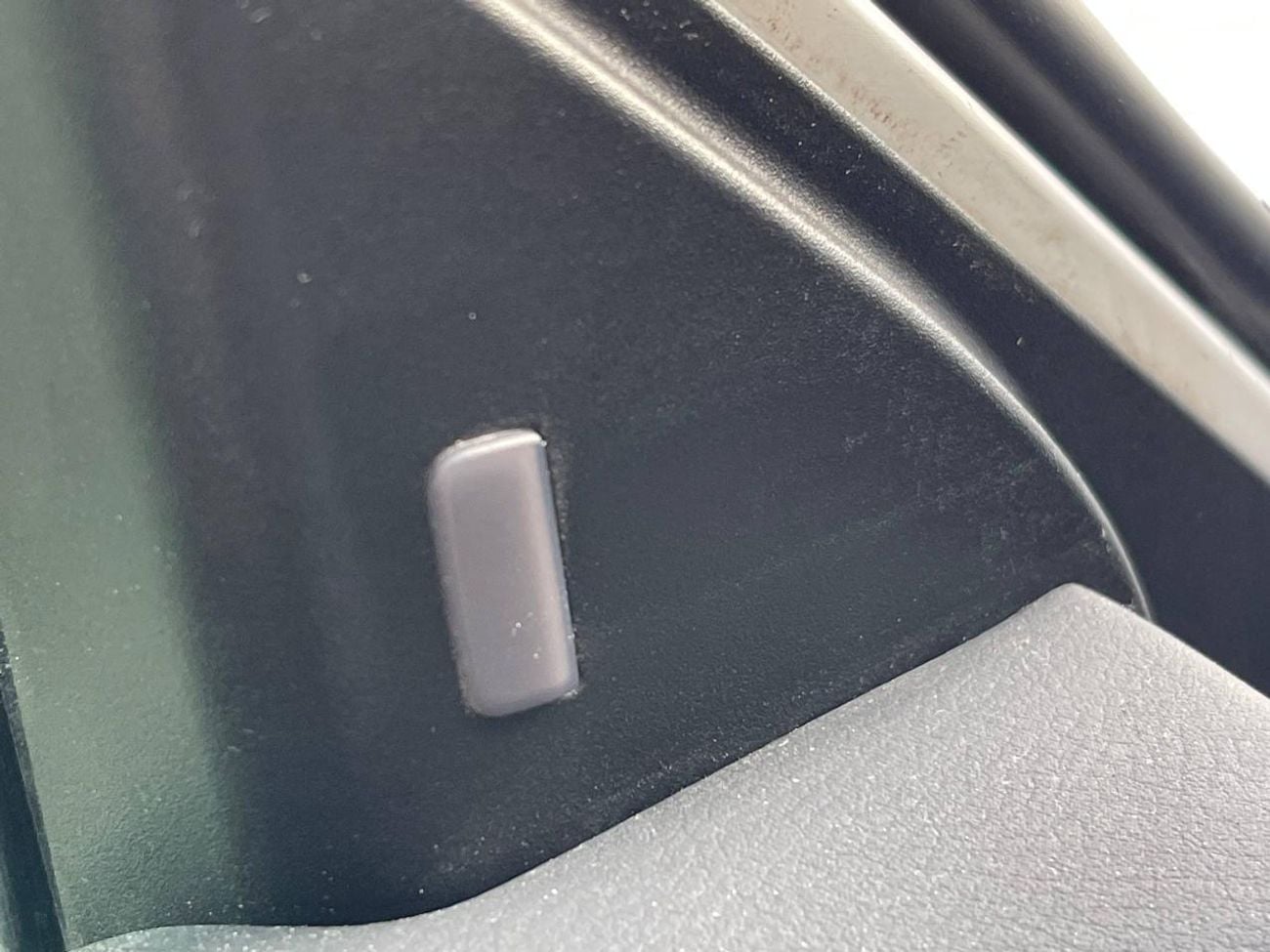 Nissan Sentra 2.0L V4 / FULL OPTION / LOW MILEAGE / RADAR / ROAD ASSIST / BLIND SPOT / RIMS