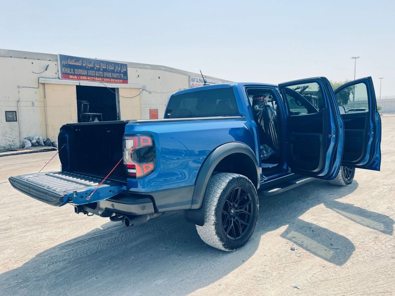 Ford Ranger Raptor PETROL ENGINE 3.0 LITER ,RIGHT HAND DRIVE ,AUTOMATIC GEAR ,PUSH START