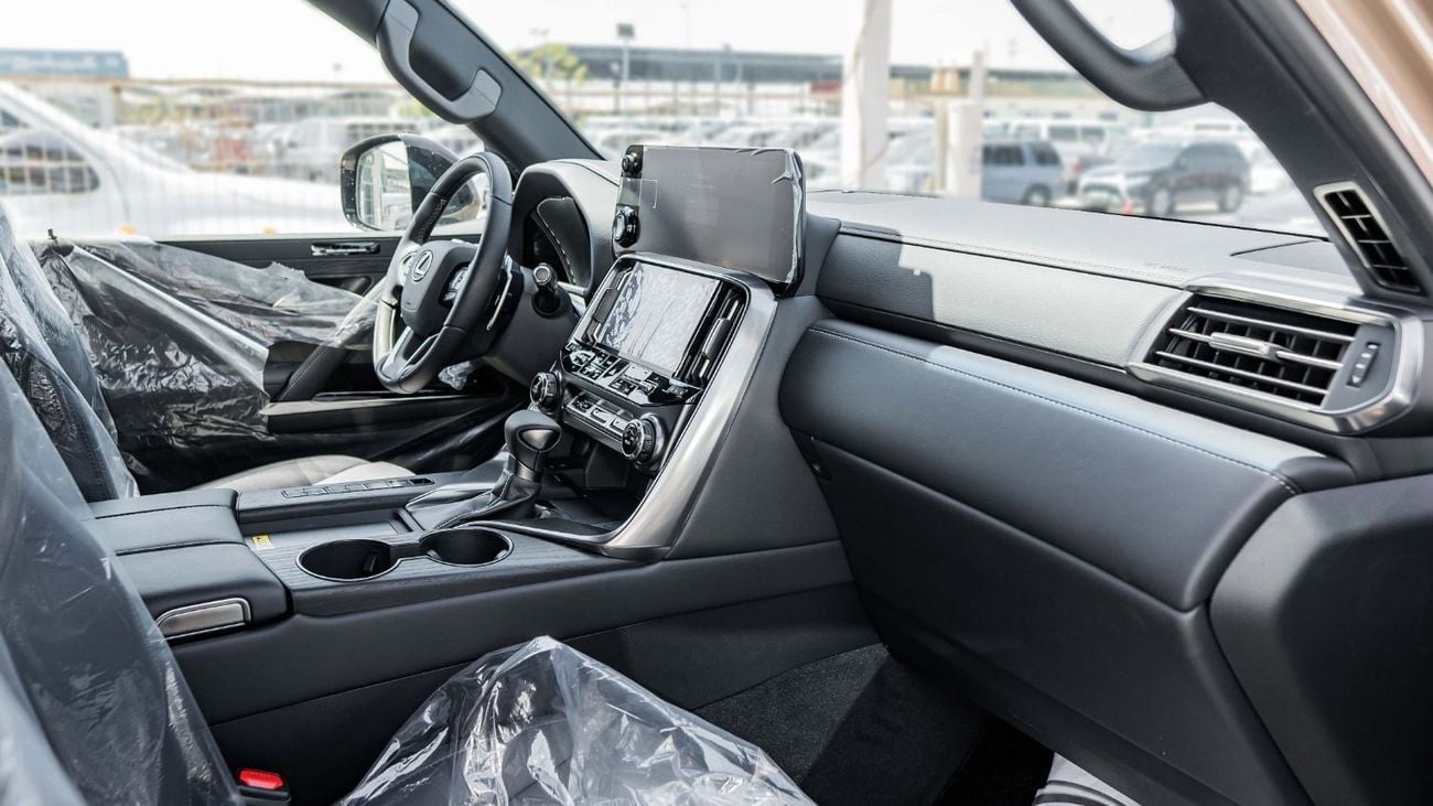 Lexus LX 600 2025 Lexus LX600 Over-Trail 3.5L AT Petrol (Beige-Black) No MarkLevinson