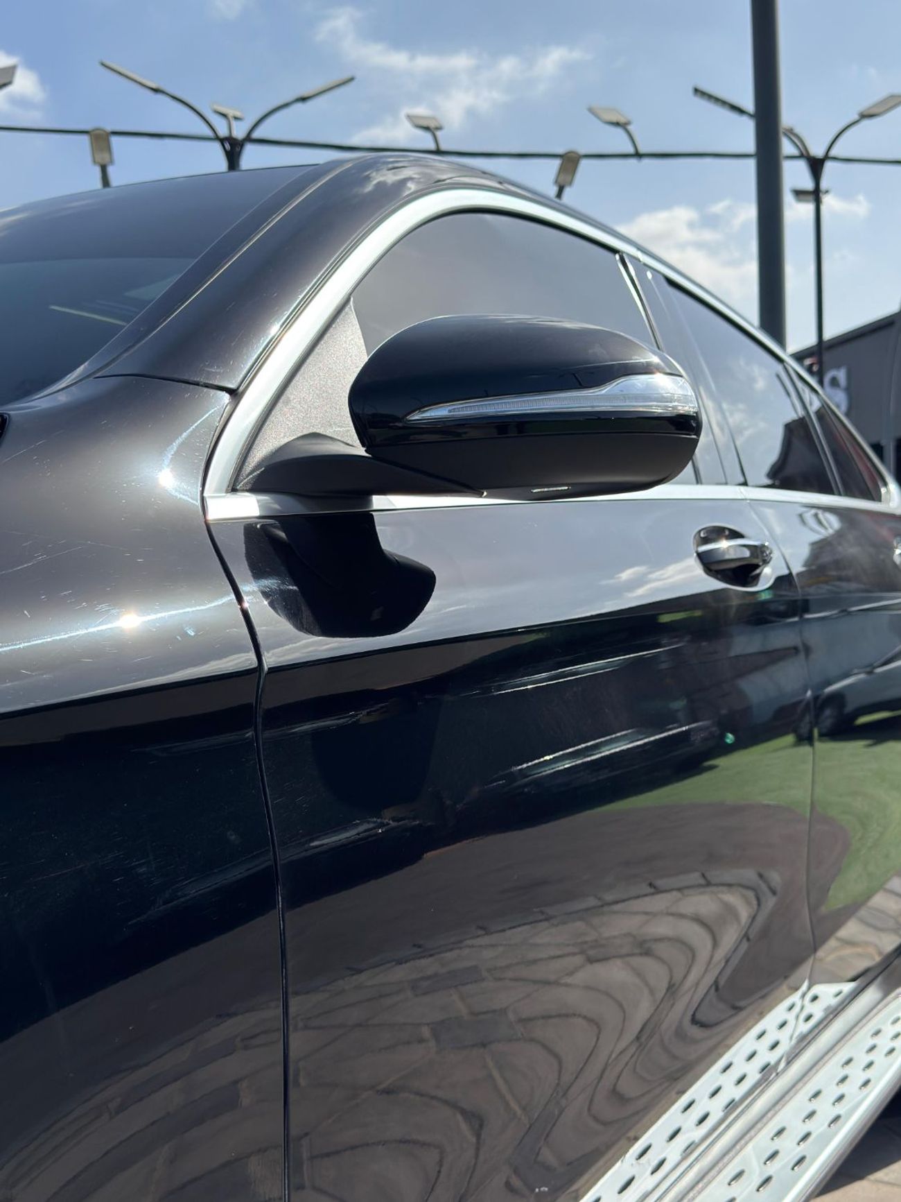 Mercedes-Benz GLC 200 Premium 2.0L AWD