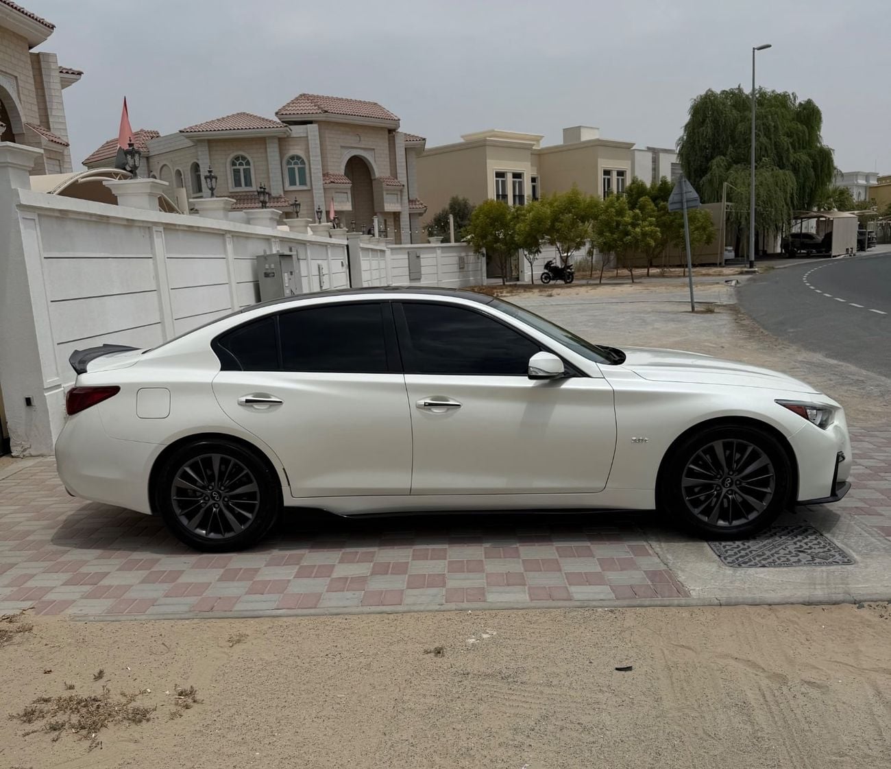 إنفينيتي Q50 LUXE WOOD